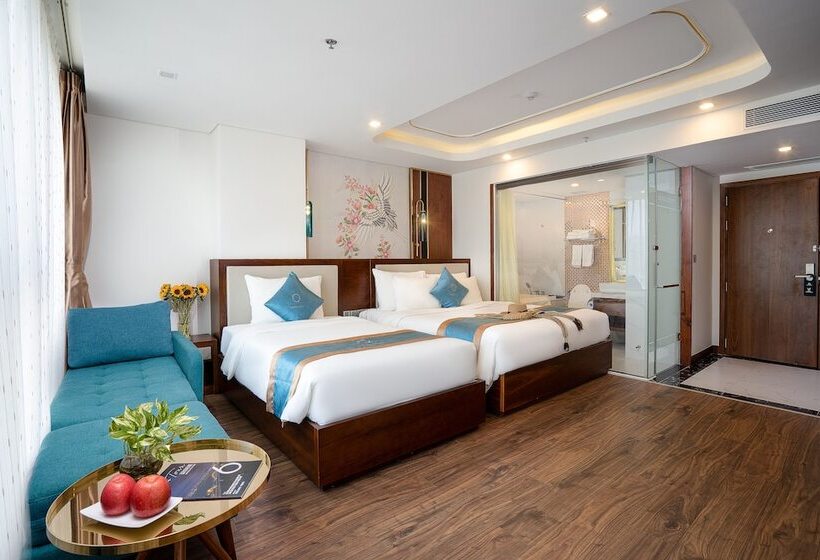 اتاق اجرایی سه نفره, Cn Palace Boutique Hotel & Spa