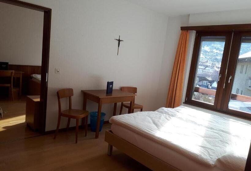 Семейный Номер, Gästehaus St. Ursula