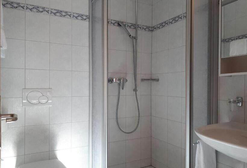 חדר משפחתי, Gästehaus St. Ursula