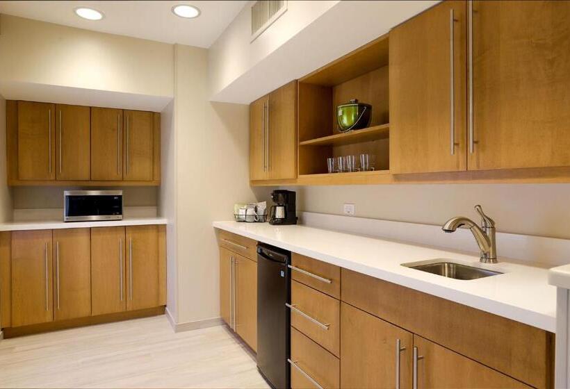 מיטת קינג בסוויטה, Hyatt Place Vacaville