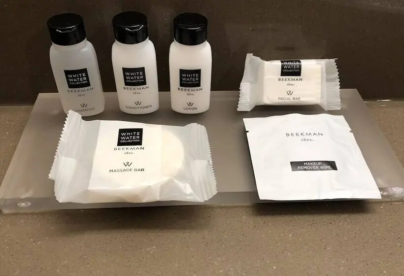 キングサイズベッドのスイートルーム, Independence Stay Hotel & Suites