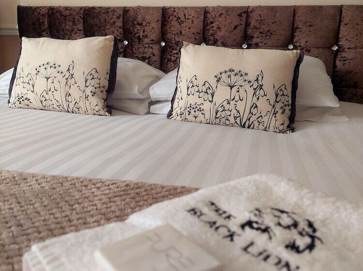 חדר סטנדרט, The Black Lion Royal