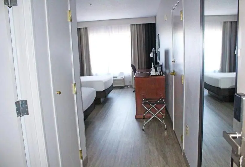 エコノミールーム, Independence Stay Hotel & Suites
