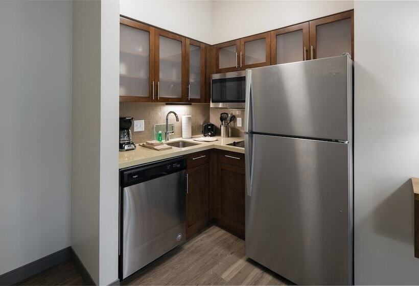 标准工作室, Staybridge Suites   Phoenix – Biltmore Area, An Ihg