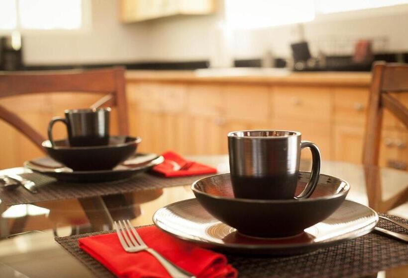 ２ベッドスイートルーム, 5th Street Ohana