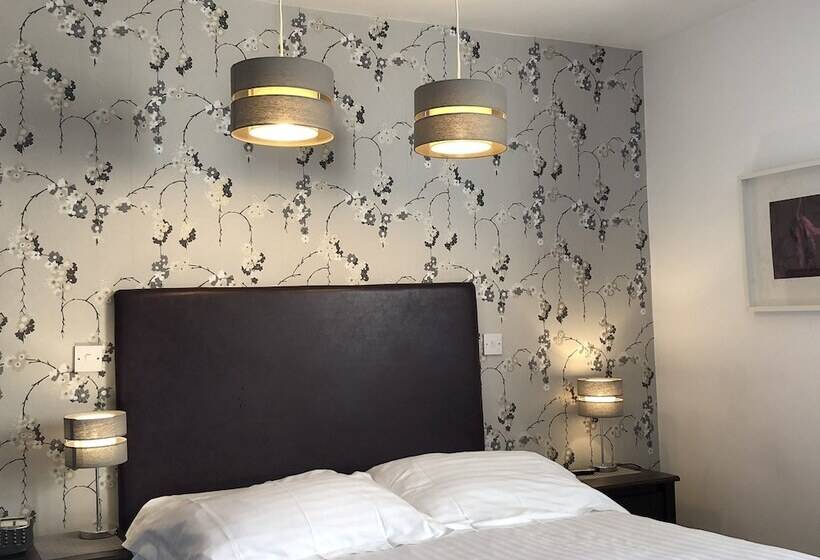 اتاق استاندارد, Newton House Oxford