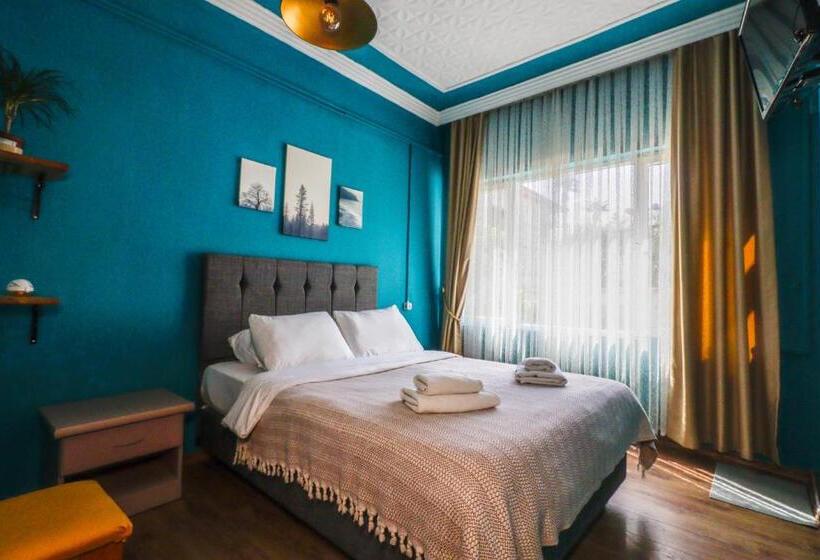 اتاق استاندارد, Gold Coast Hostel