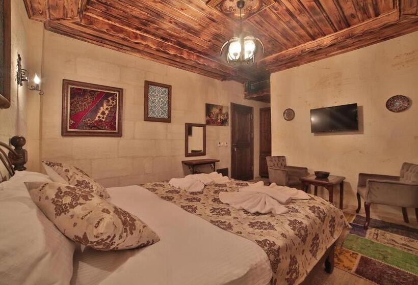 Superior-huone, Caravanserai Inn