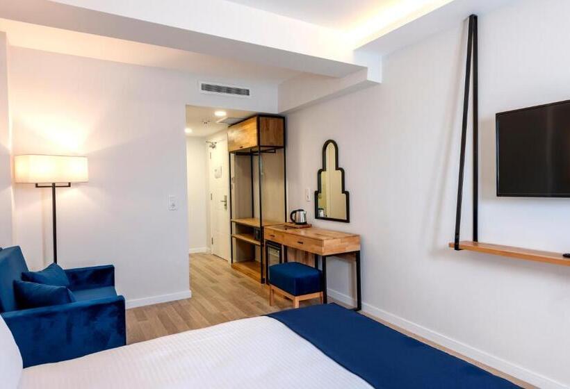 Deluxe Triple Room Sea View, Doruk Palas