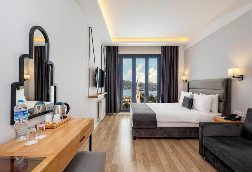 Deluxe Triple Room Sea View, Doruk Palas