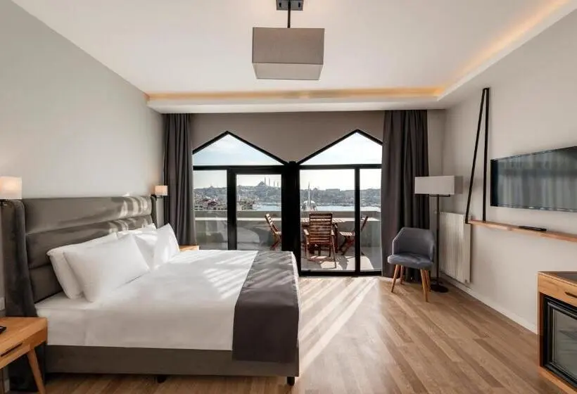 Deluxe Room View Sea with Balcony, Doruk Palas