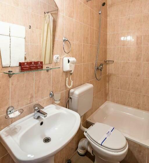 اتاق استاندارد, Galaktika