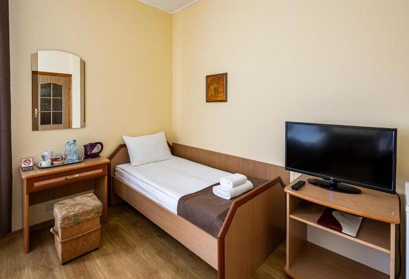 اتاق استاندارد سه نفره, Galaktika