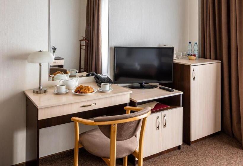 سوییت جونیور, Galaktika