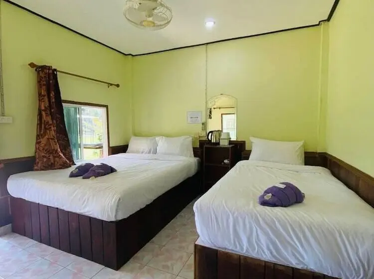 デラックストリプルルーム, Koh Kood Far East Resort