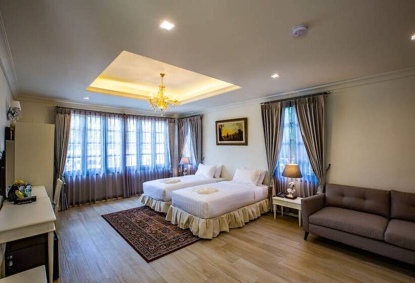 سوییت جونیور, Merchant Villa  Sha Extra Plus