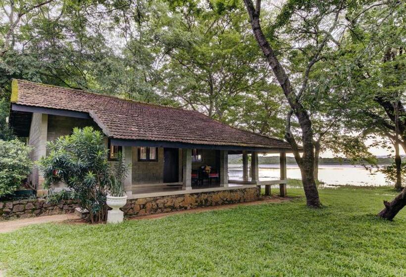 Люкс Кровать Кинг, Habarana Village By Cinnamon