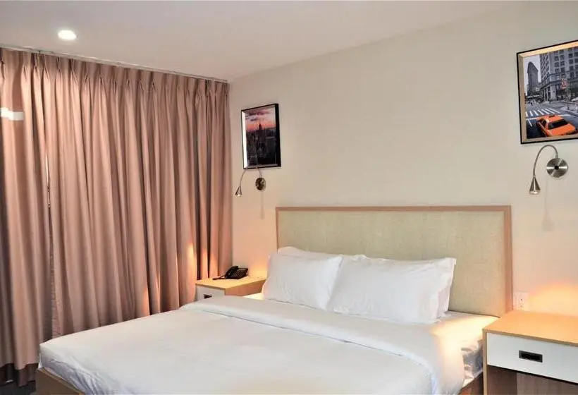 اتاق استاندارد با تخت بزرگ, Lic Plaza