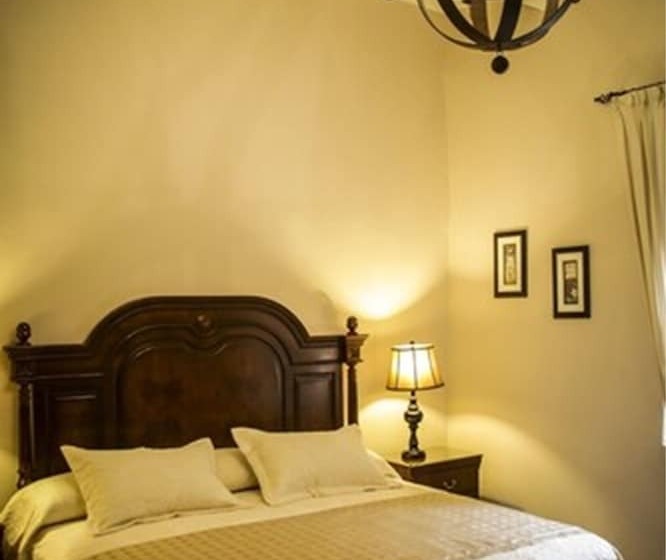 اتاق استاندارد سه نفره, Casa Aliz