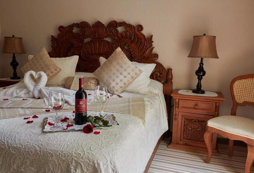 سوییت لوکس, Casa Aliz