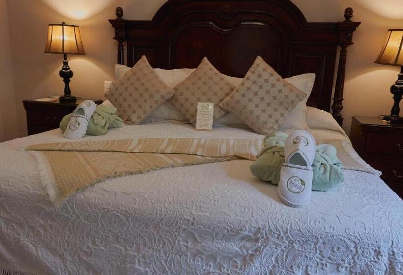 اتاق استاندارد سه نفره, Casa Aliz