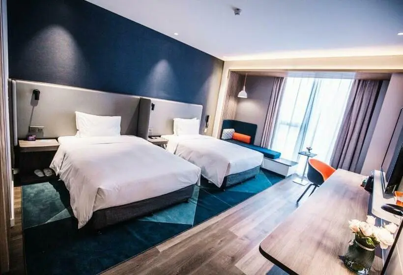 ２ダブルベッドのスタンダードルーム, Holiday Inn Express Ningbo Fenghua, An Ihg