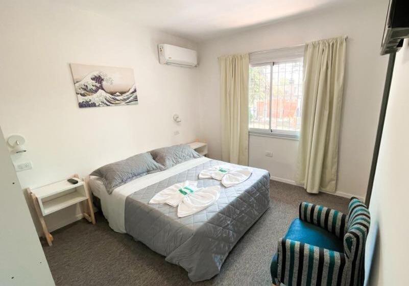 스탠다드 룸, Aguila Blanca