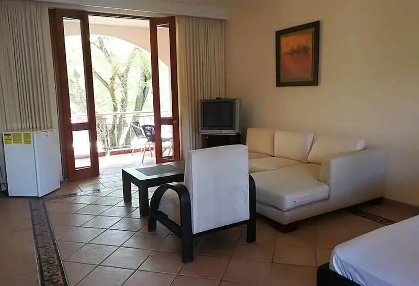 スイート, Penon Suites