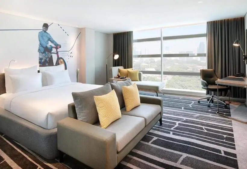 キングサイズベッドのエクゼクティブルーム, Novotel Jakarta Cikini