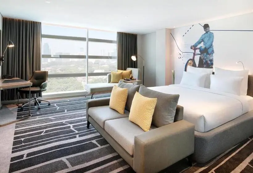 キングサイズベッドのエクゼクティブルーム, Novotel Jakarta Cikini