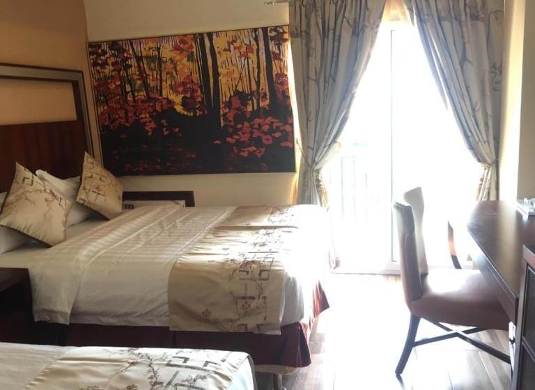 اتاق استاندارد چهار تخته با چشمانداز دریا, Subic Bay View Diamond