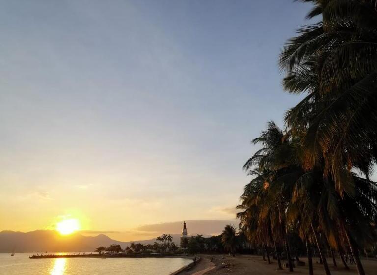 اتاق لوکس با چشمانداز دریا, Subic Bay View Diamond