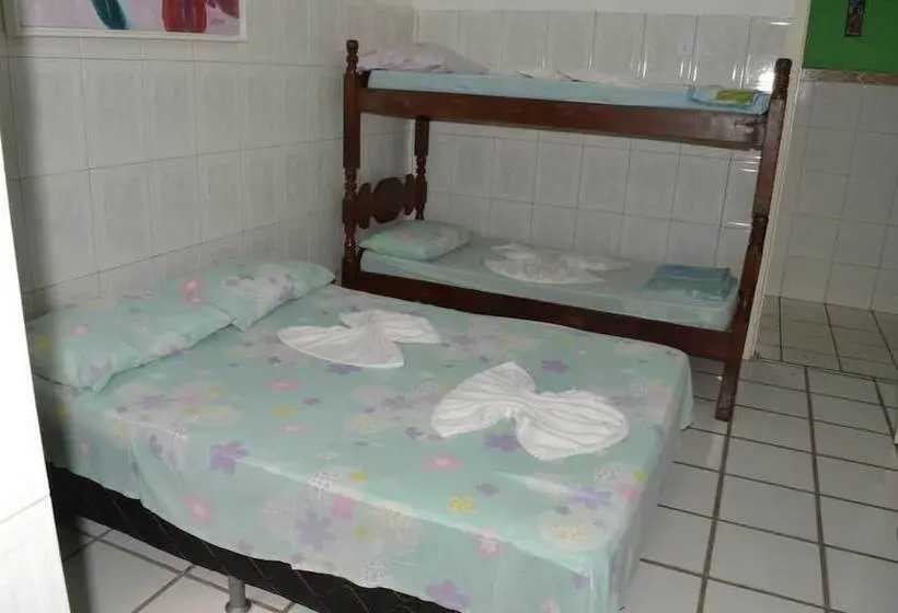 スタンダード４人部屋, Pousada Vila Do Porto Ar Condicionado E Cafe Da Manha