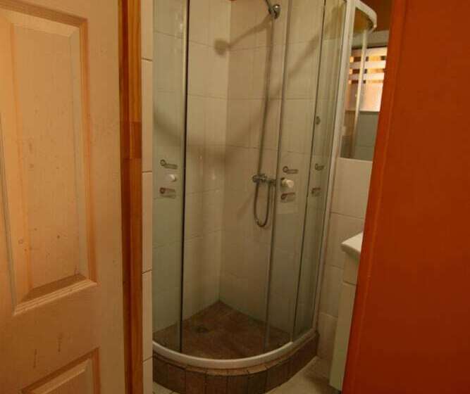 スタンダードルーム, La Casa De José