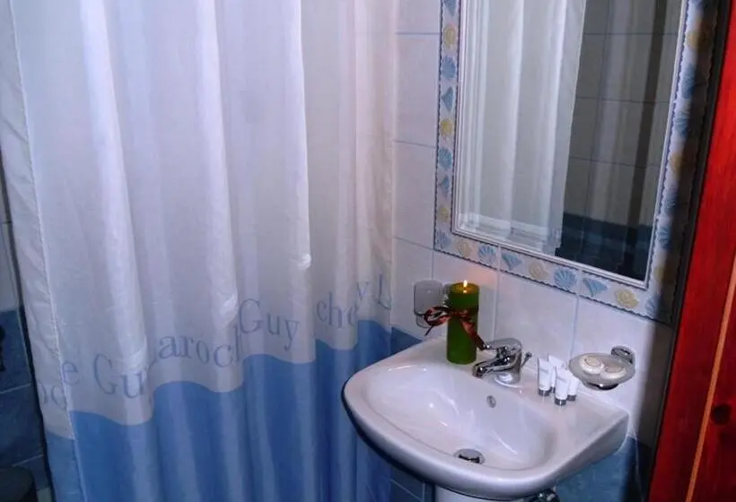 اتاق استاندارد با چشم‌انداز کوهستان, Garden Villa