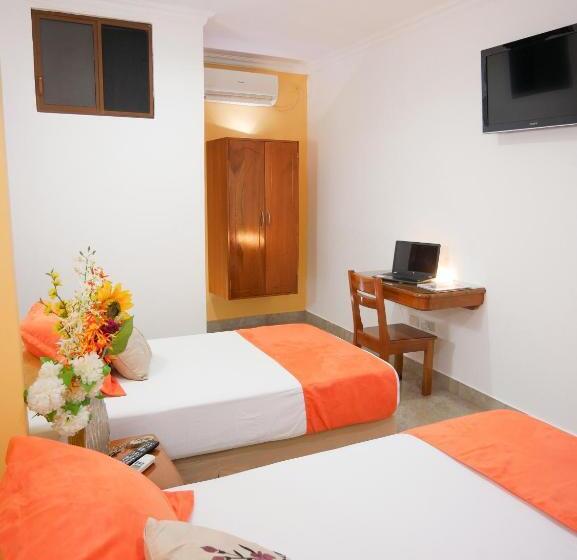 اتاق سوپریور, Hostal Espana