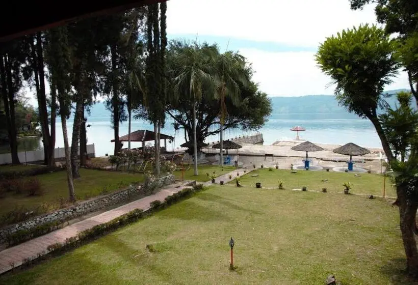 デラックスルーム, Pandu Lakeside  Tuktuk