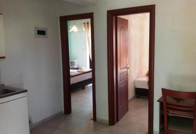 Апартаменты 2 Спальни, Porto Matina