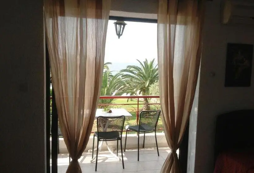 海の見えるスタンダードスタジオ, Porto Matina