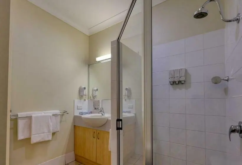 デラックスルーム, Country Roads Motor Inn