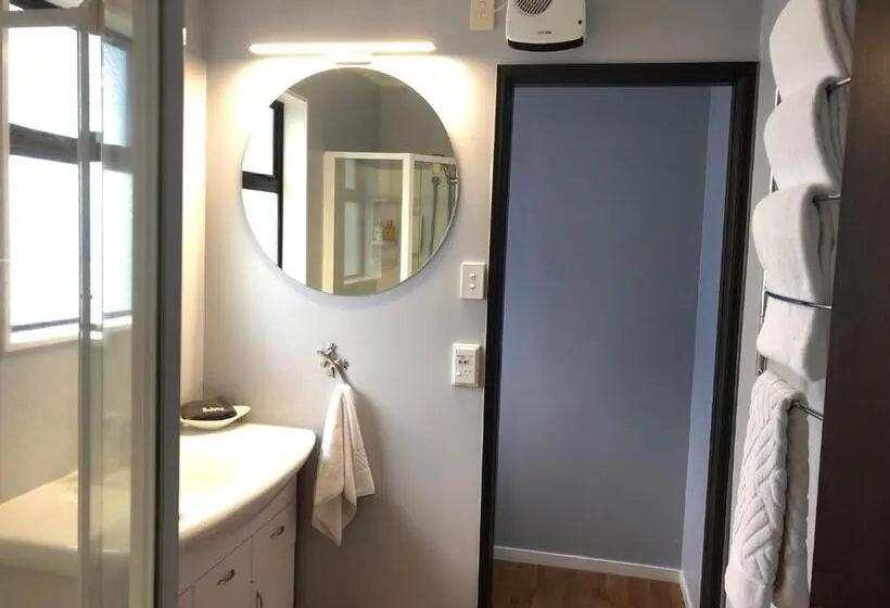 1ベッドルームアパートメント, Hacienda Motor Lodge