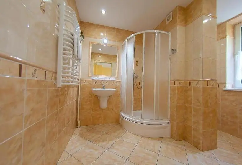 اتاق استاندارد, Rezydencja Izabella