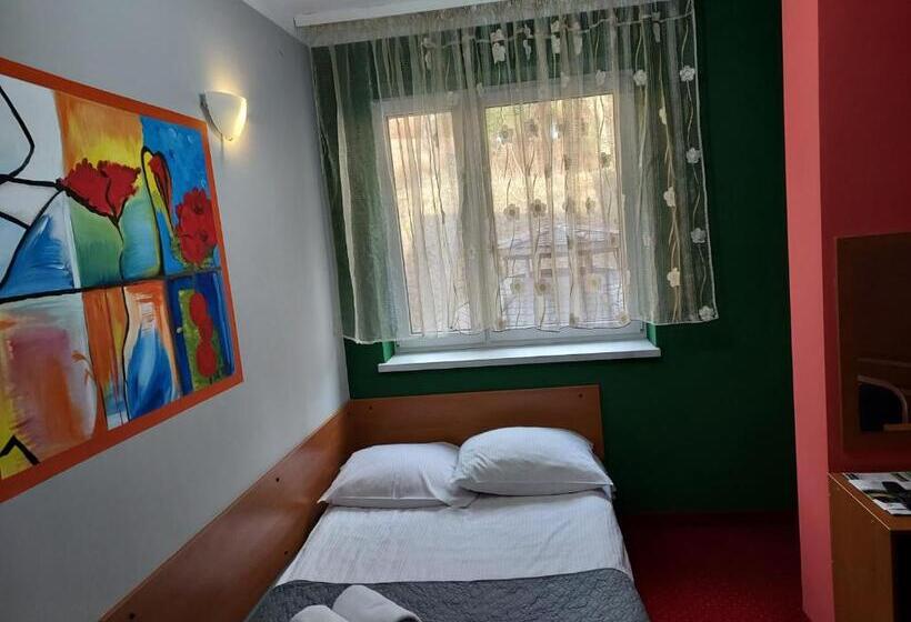 اتاق استاندارد, Rezydencja Izabella