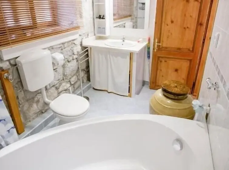Standard-studio Terassi, Guesthouse Trogir Proto Free Parking