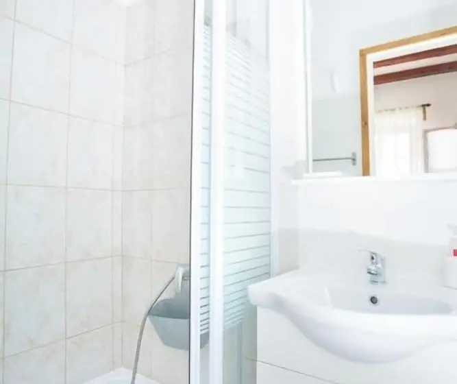 Standard-huone Terassi, Guesthouse Trogir Proto Free Parking