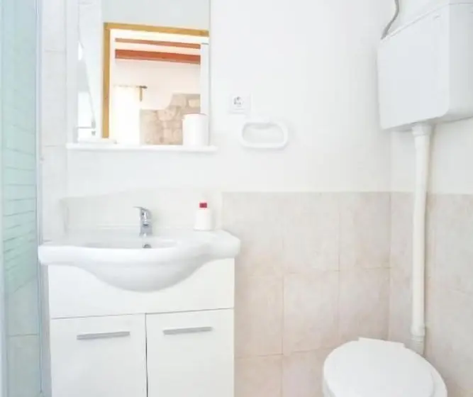 Standard-huone Terassi, Guesthouse Trogir Proto Free Parking