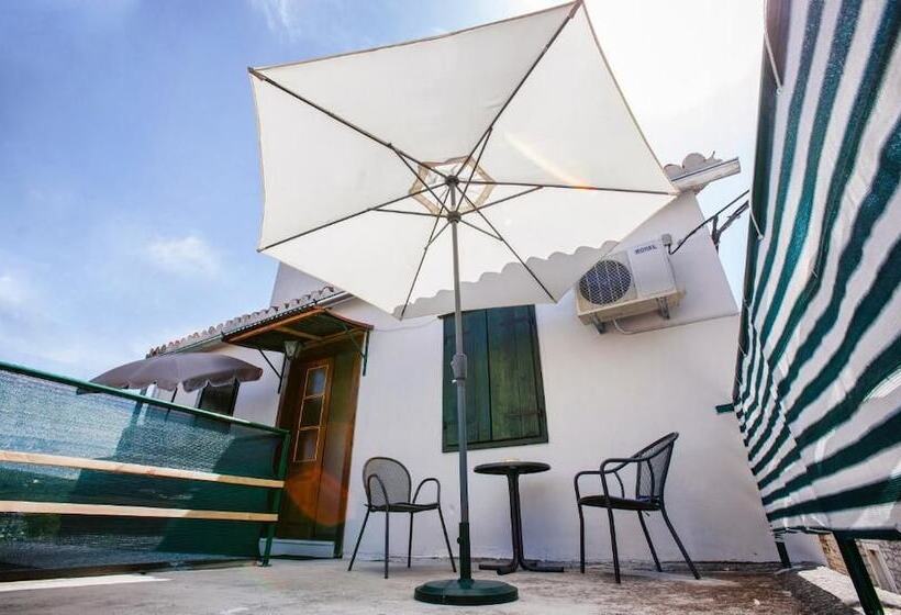 Habitació Estàndard amb Terrassa, Guesthouse Trogir Proto