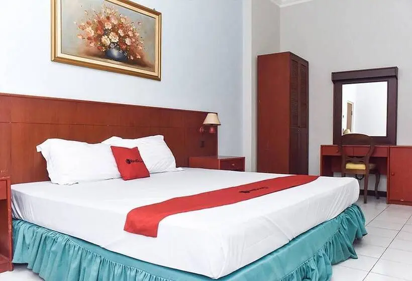 エコノミールーム, Reddoorz Near Kampung Warna Warni