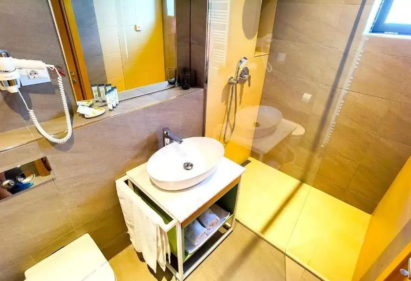 سوئیت پرزیدنت, Riva Mamaia Beach Apart