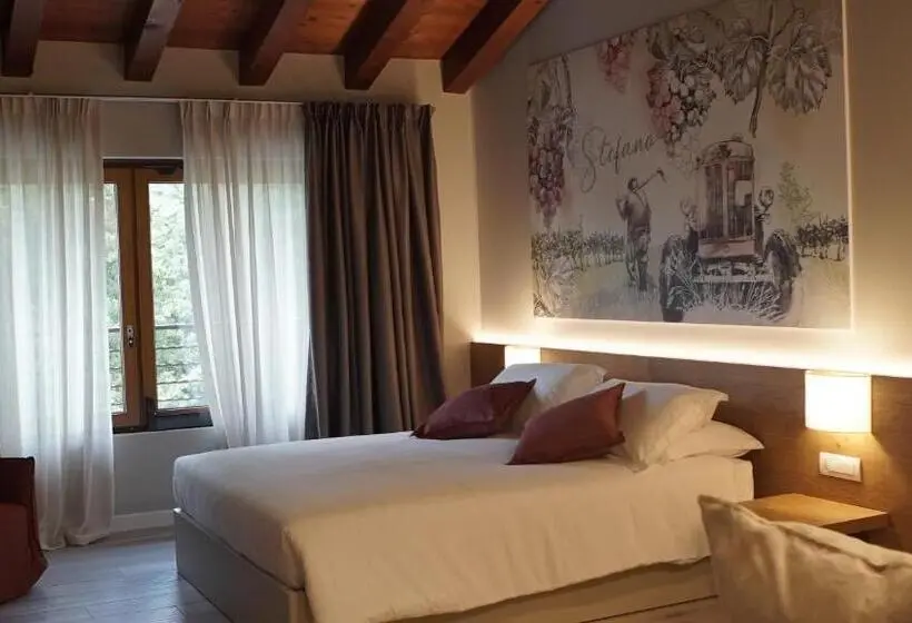 キングサイズベッドのデラックススイート, Agriturismo Acinatico Wine Relais